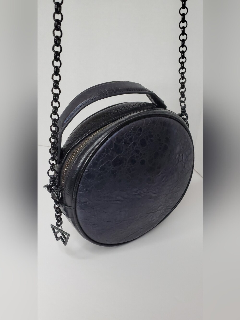 Kelly Wynne Halo Leather Blue/Black Crossbody Purse
